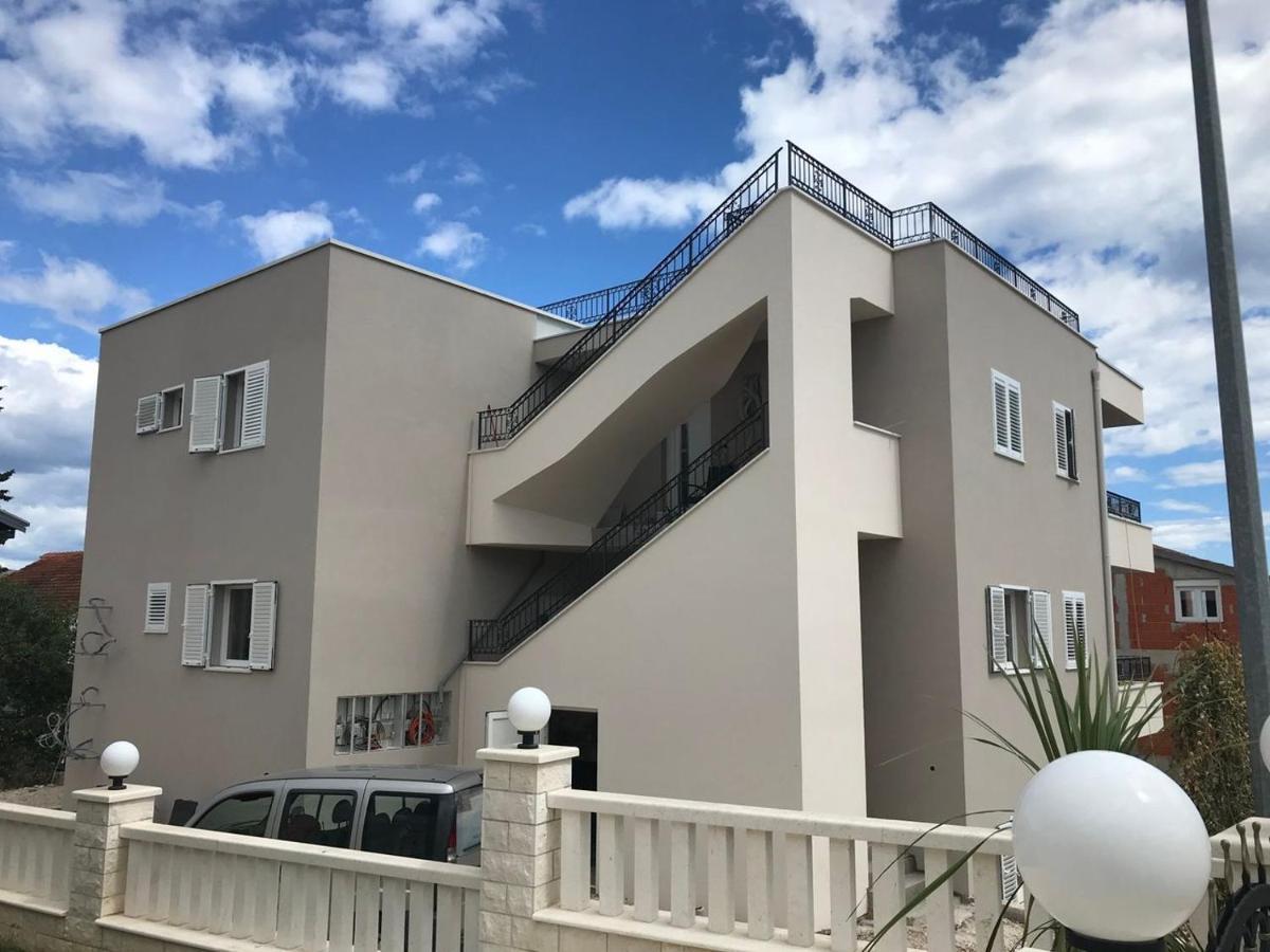 Apartment Lizzi. Τρογκίρ Εξωτερικό φωτογραφία