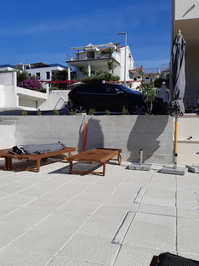 Apartment Lizzi. Τρογκίρ Εξωτερικό φωτογραφία